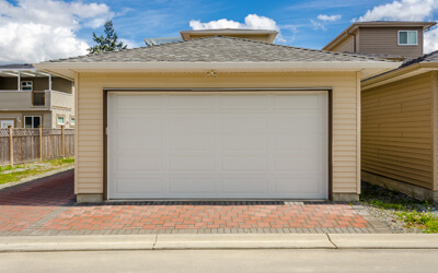 5 Tips To Get Ready Your Garage Door For Coming Winters!
